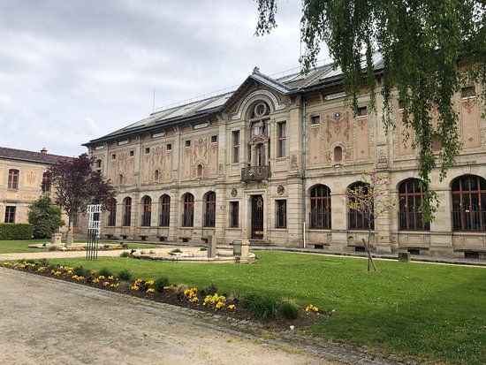 Musée national Adrien Dubouché